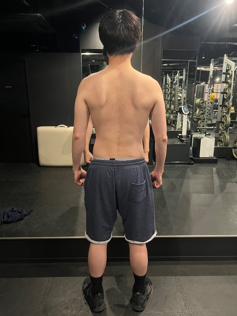 30代経営者② ビフォー 背面