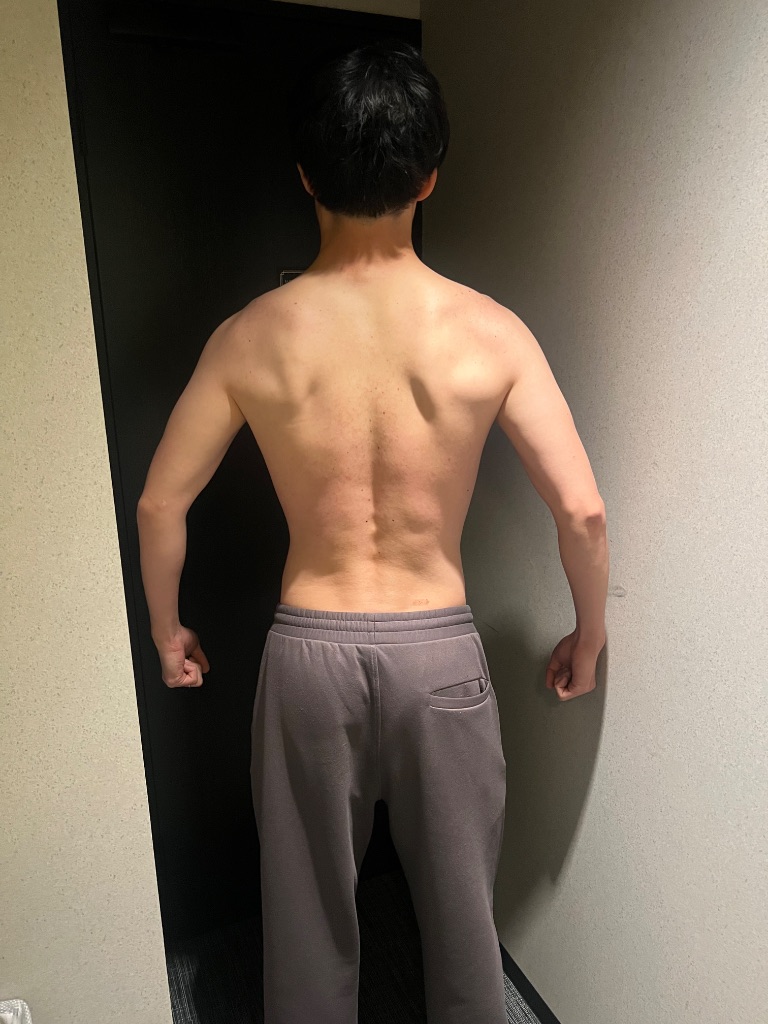 30代経営者② アフター 背面